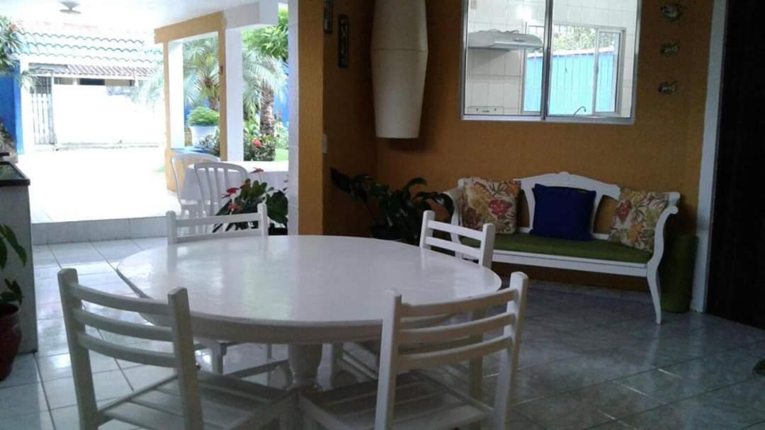 Casa Temporada Na Praia Убатуба Екстериор снимка